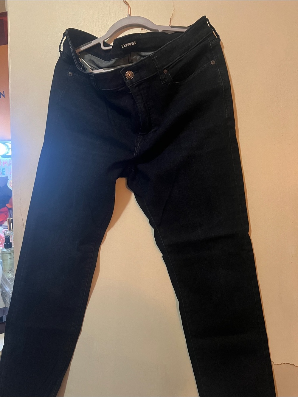 Express Men’s Slim Jeans in Black